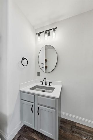 2255 County Farm Road, Wright City, MO 63390