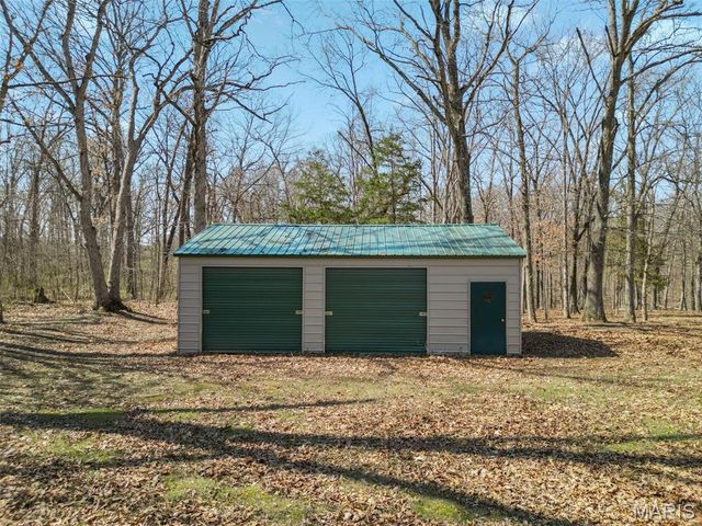 2255 County Farm Road, Wright City, MO 63390