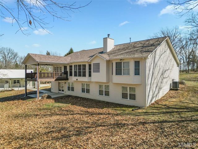 2255 County Farm Road, Wright City, MO 63390