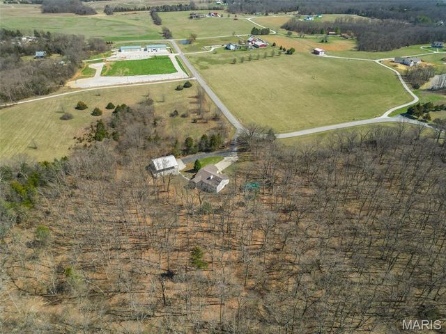 2255 County Farm Road, Wright City, MO 63390