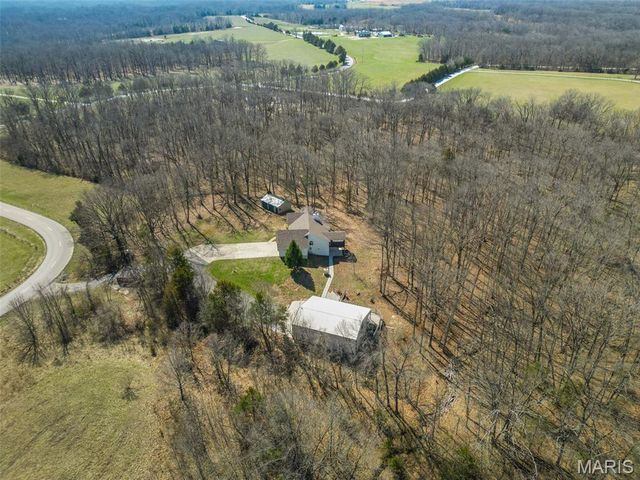2255 County Farm Road, Wright City, MO 63390