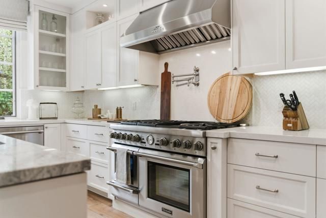 16614 Circa Del Sur, Rancho Santa Fe, CA 92067