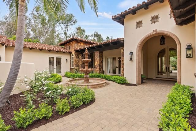 16614 Circa Del Sur, Rancho Santa Fe, CA 92067