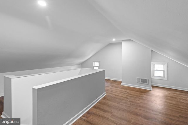 30 E MAIN ST, Christiana, DE 19702