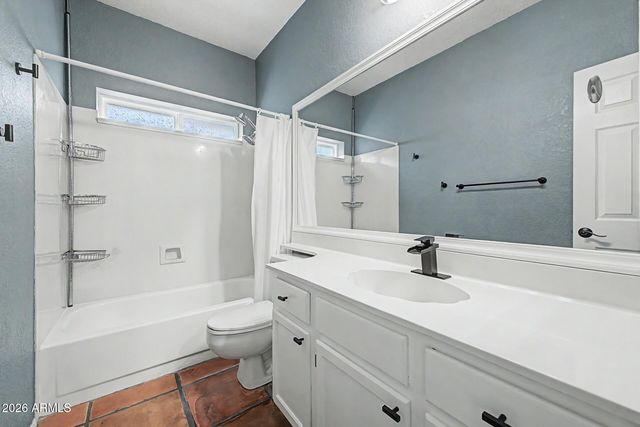 4445 W FALLEN LEAF Lane, Glendale, AZ 85310