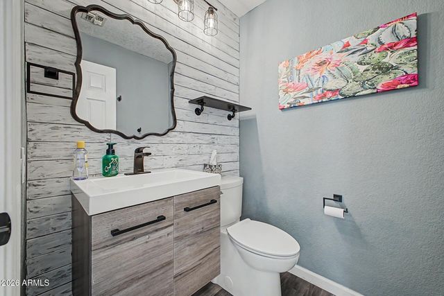 4445 W FALLEN LEAF Lane, Glendale, AZ 85310