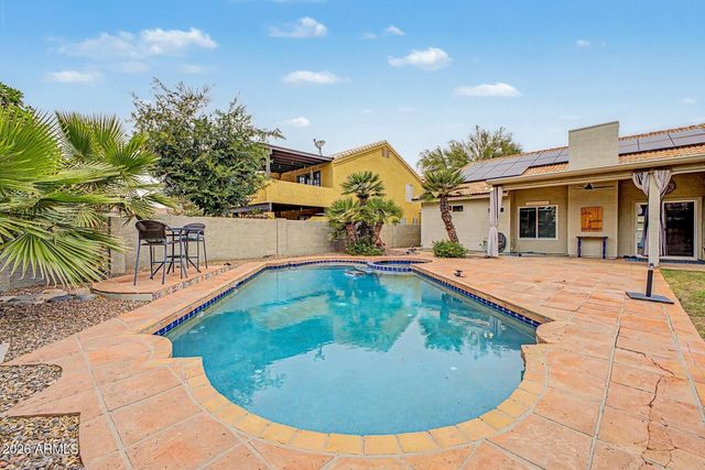 4445 W FALLEN LEAF Lane, Glendale, AZ 85310