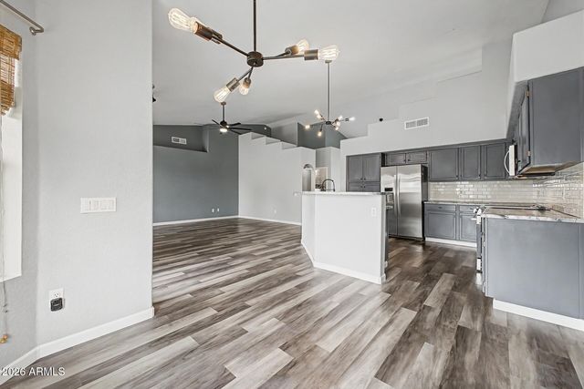 4445 W FALLEN LEAF Lane, Glendale, AZ 85310