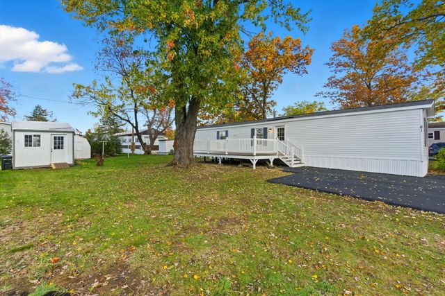 41 Longmeadow Drive, Concord, NH 03301