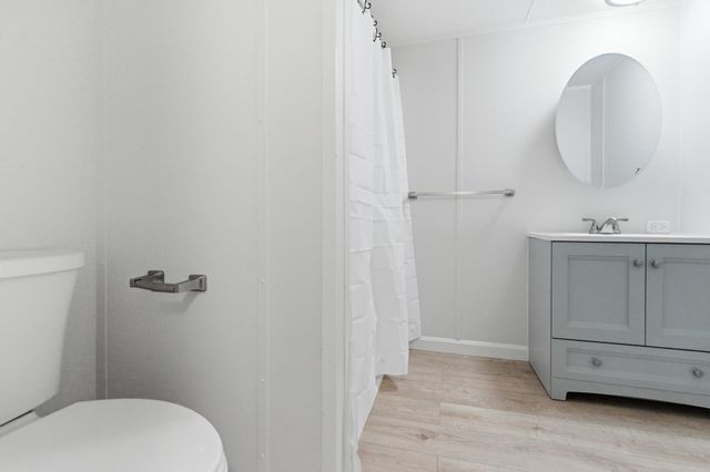 41 Longmeadow Drive, Concord, NH 03301