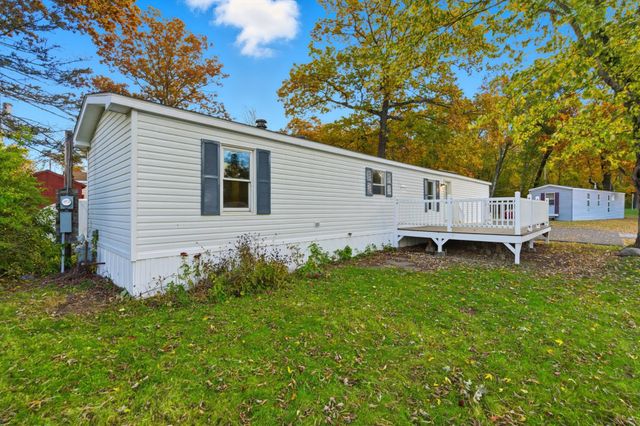 41 Longmeadow Drive, Concord, NH 03301