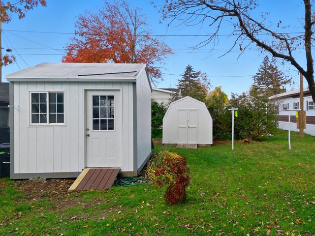 41 Longmeadow Drive, Concord, NH 03301