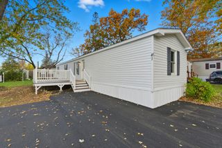 41 Longmeadow Drive, Concord, NH 03301