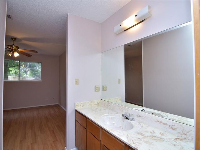 3509 Harpers Ferry LN A, Austin, TX 78749