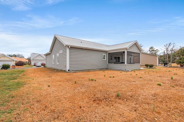 127 Fincham Dr., Little River, SC 29566