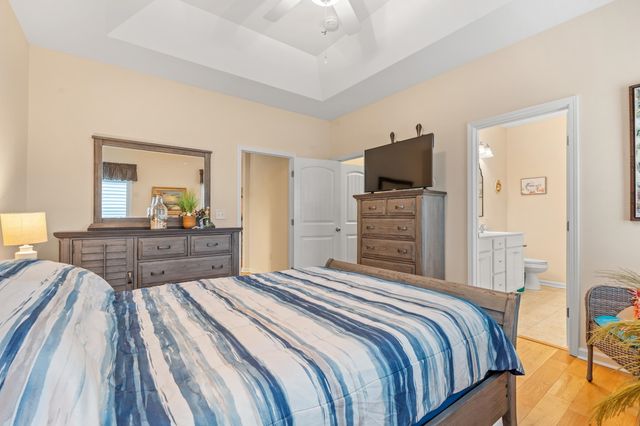 127 Fincham Dr., Little River, SC 29566