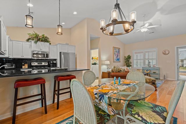 127 Fincham Dr., Little River, SC 29566