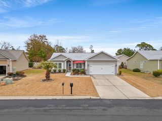 127 Fincham Dr., Little River, SC 29566