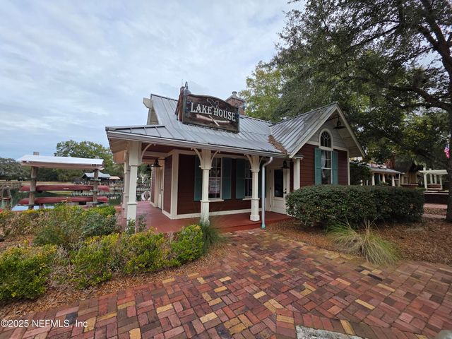 1494 SHADOW CREEK Drive, Orange Park, FL 32065