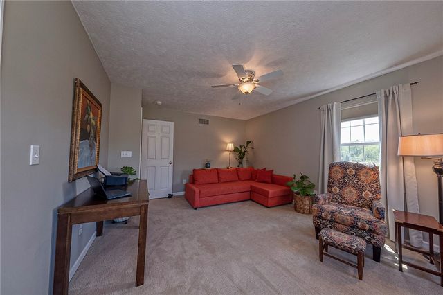 373 Old Plank Rd, Penn Twp, PA 16002