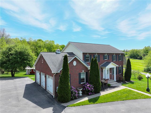 373 Old Plank Rd, Penn Twp, PA 16002