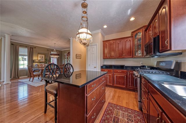 373 Old Plank Rd, Penn Twp, PA 16002