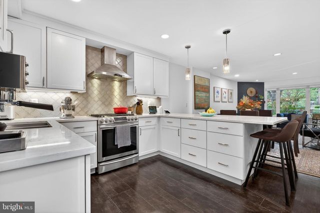 5211 NEBRASKA AVE NW, Washington, DC 20015