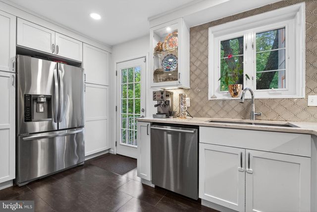 5211 NEBRASKA AVE NW, Washington, DC 20015