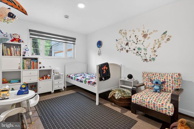 5211 NEBRASKA AVE NW, Washington, DC 20015