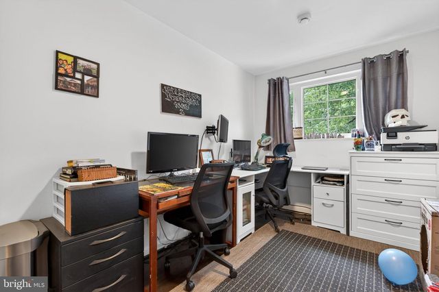 5211 NEBRASKA AVE NW, Washington, DC 20015