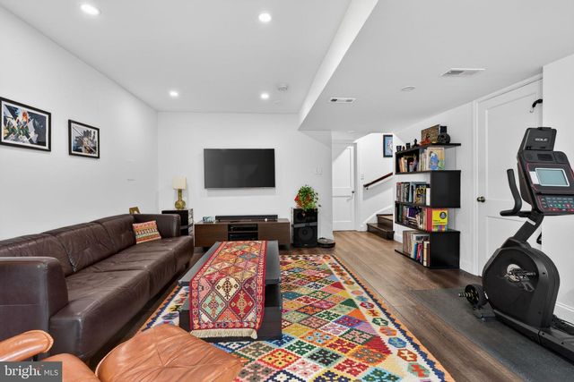5211 NEBRASKA AVE NW, Washington, DC 20015
