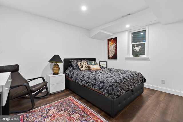 5211 NEBRASKA AVE NW, Washington, DC 20015