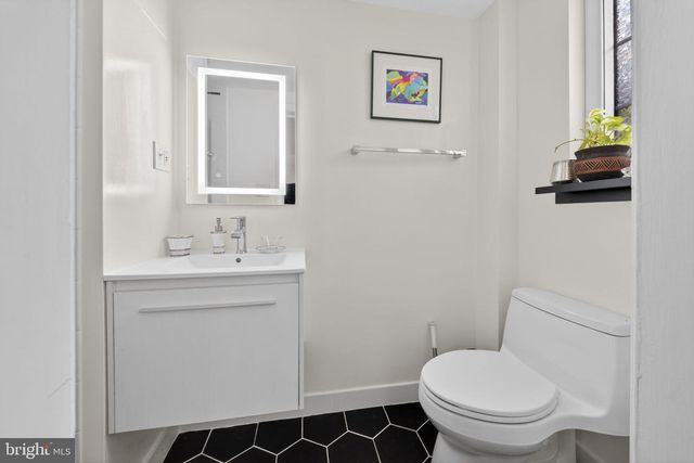 5211 NEBRASKA AVE NW, Washington, DC 20015