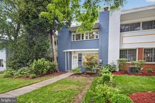 5211 NEBRASKA AVE NW, Washington, DC 20015