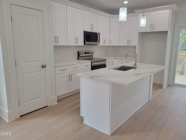 1109 Eva Street, Durham, NC 27703