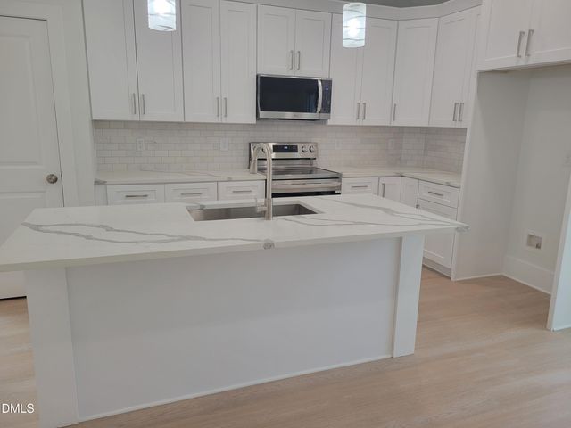 1109 Eva Street, Durham, NC 27703