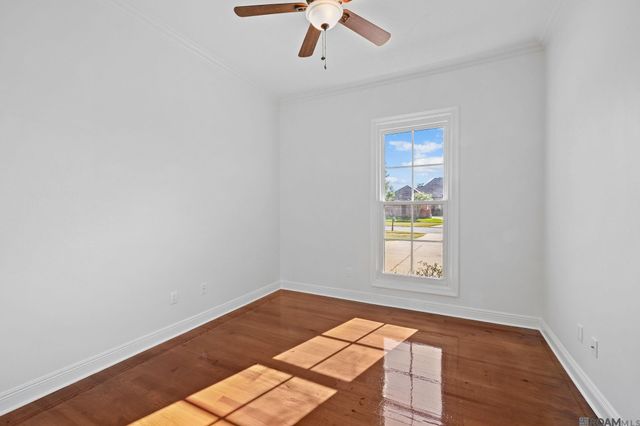 36464 Lake Bend Ave, Prairieville, LA 70769