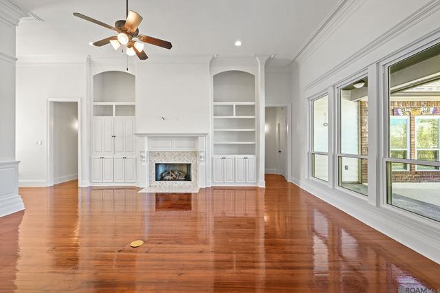 36464 Lake Bend Ave, Prairieville, LA 70769