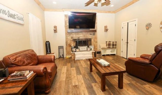 27059 Whispering Oaks Drive, Blanchard, OK 73010