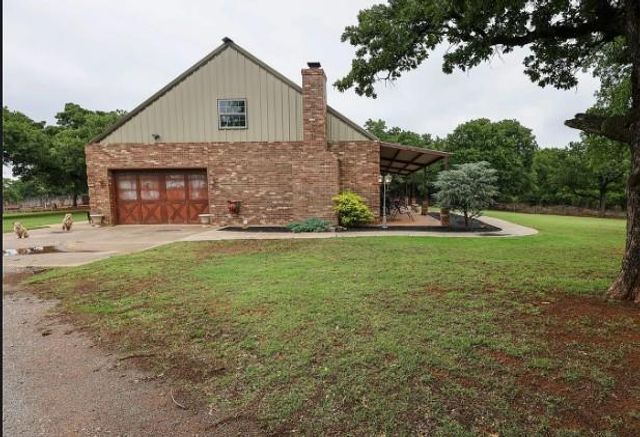 27059 Whispering Oaks Drive, Blanchard, OK 73010