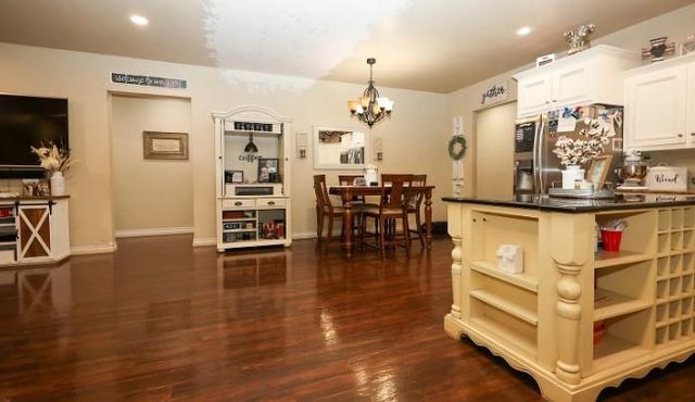 27059 Whispering Oaks Drive, Blanchard, OK 73010