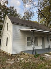 1046 Buchanan St, Lewisburg, TN 37091