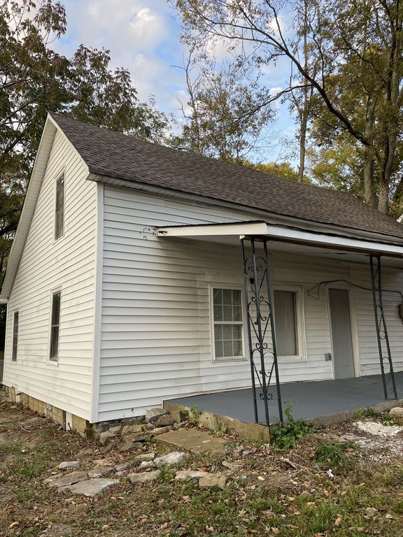 1046 Buchanan St, Lewisburg, TN 37091