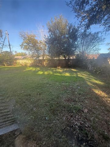 9526 Hammerly Boulevard, Houston, TX 77080