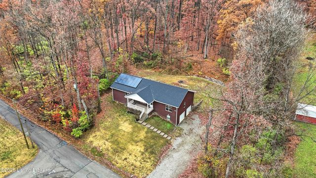 9101 Mitchell Ln, Louisville, KY 40272