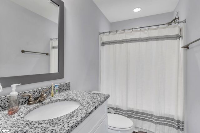 220 Joes Court, Easley, SC 29642