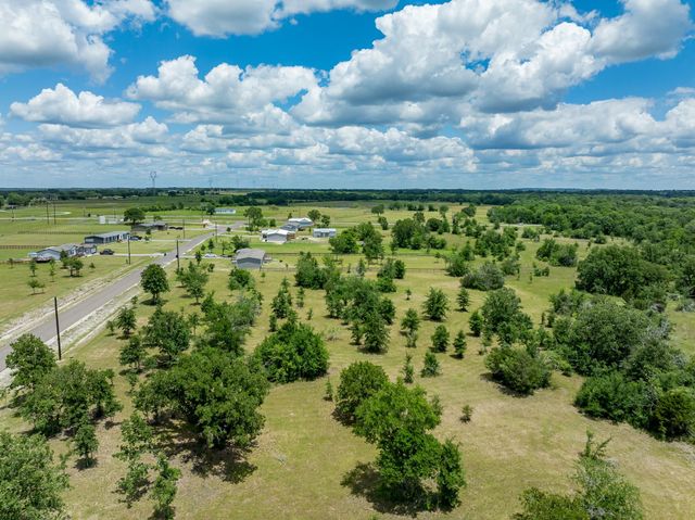 6798 Atakapan Trail, Bedias, TX 77831