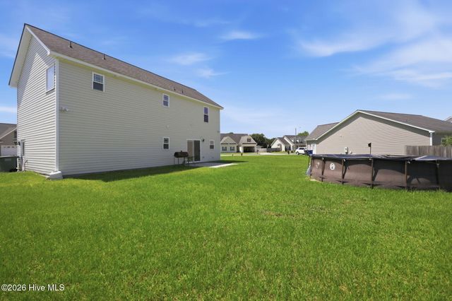 4400 Bristlecone Drive, Ayden, NC 28513