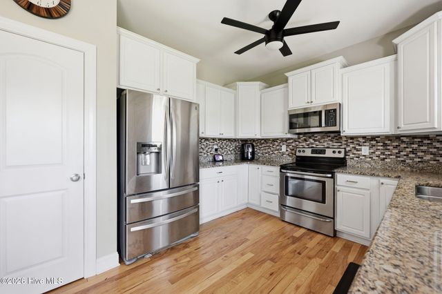 4400 Bristlecone Drive, Ayden, NC 28513