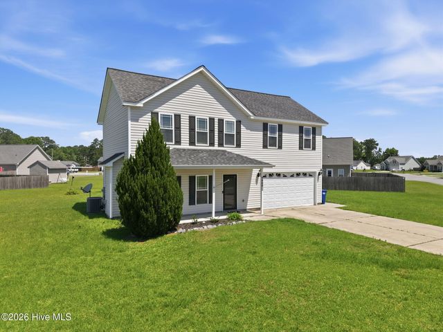 4400 Bristlecone Drive, Ayden, NC 28513